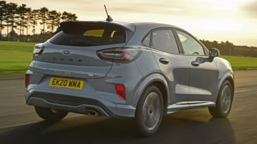 Ford Puma - rear tracking